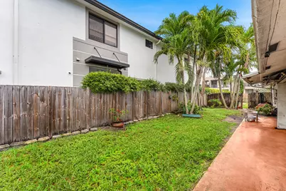312 SW 9th Street #1-2, Fort Lauderdale, FL 33315 - Photo 12
