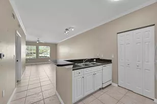 196 SE Kitching Cir, Stuart, FL 34994 - Photo 6
