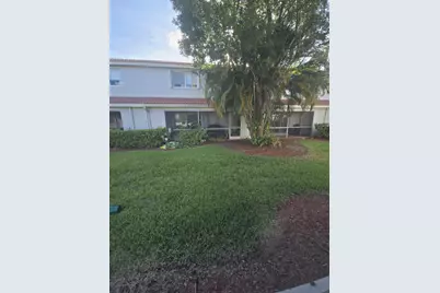 6511 Sandy Bank Terrace, Riviera Beach, FL 33407 - Photo 2