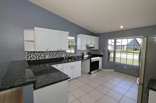 4074 Gator Trace Rd, Fort Pierce, FL 34982 - Photo 6