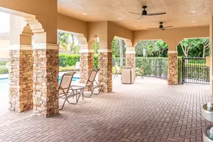 10283 Wellington Parc Dr, Wellington, FL 33449 - Photo 4