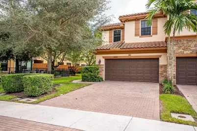 10283 Wellington Parc Drive, Wellington, FL 33449 - Photo 6
