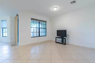 10283 Wellington Parc Dr, Wellington, FL 33449 - Photo 8