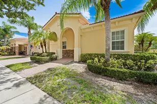10117 SW Canossa Way, Port Saint Lucie, FL 34986 - Photo 2