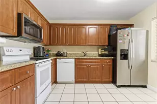 16211 Saddle Club Rd, Weston, FL 33326 - Photo 10