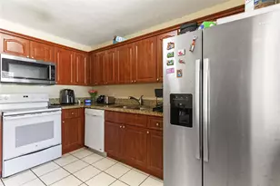 16211 Saddle Club Rd, Weston, FL 33326 - Photo 12