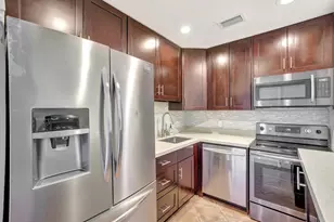 2400 NE 33rd Ave, Fort Lauderdale, FL 33305 - Photo 14