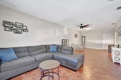 2400 NE 33rd Avenue #211, Fort Lauderdale, FL 33305 - Photo 10