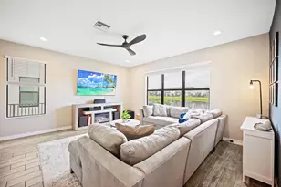8697 Corvus, Lake Worth, FL 33467 - Photo 8