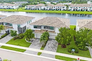 8697 Corvus, Lake Worth, FL 33467 - Photo 4