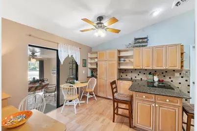 14915 Peppermill Lane, Delray Beach, FL 33484 - Photo 10