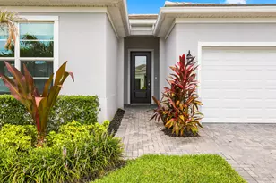 11724 SW Aquila Wy, Port Saint Lucie, FL 34987 - Photo 4