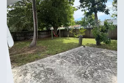 9308 N Military Trail, West Palm Beach, FL 33410 - Photo 10