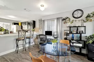 87 Pheasant Run Blvd, West Palm Beach, FL 33415 - Photo 12