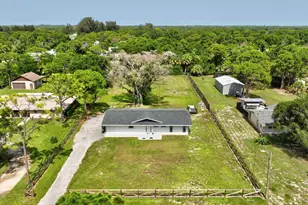 5912 Pinetree Dr, Fort Pierce, FL 34982 - Photo 1