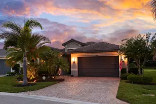 10841 SW Sunray St, Port Saint Lucie, FL 34987 - Photo 2