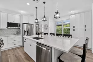 334 October St, Palm Beach Gardens, FL 33410 - Photo 8