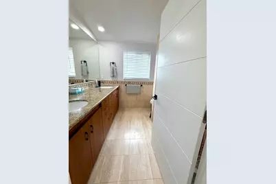 1058 SE 6th Court, Dania Beach, FL 33004 - Photo 16