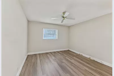1428 SE 4th Avenue #107, Deerfield Beach, FL 33441 - Photo 10