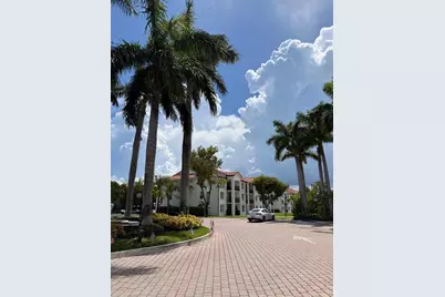 317 Villa Circle #317, Boynton Beach, FL 33435 - Photo 18