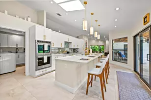 13067 Doubletree Cir, Wellington, FL 33414 - Photo 18