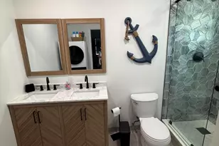 370 Wilma Cir, Riviera Beach, FL 33404 - Photo 12