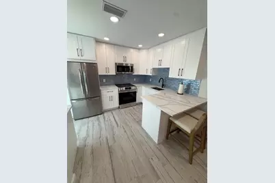 370 Wilma Circle #6, Riviera Beach, FL 33404 - Photo 4