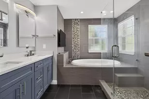1164 Oakwater Dr, Royal Palm Beach, FL 33411 - Photo 22