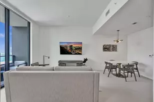 159 NE 6th St, Miami, FL 33132 - Photo 6