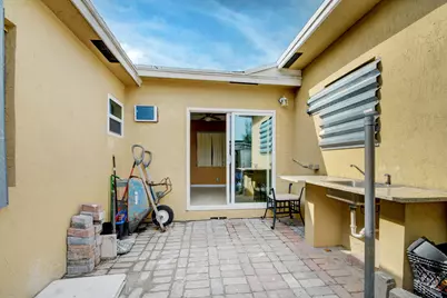 511 Minnesota Street, Lantana, FL 33462 - Photo 28