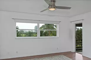 300 NE 14th Ave, Hallandale, FL 33009 - Photo 32