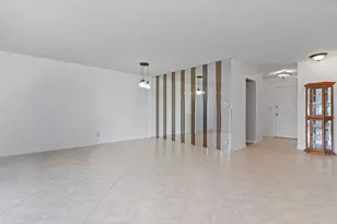 300 NE 14th Ave, Hallandale, FL 33009 - Photo 16