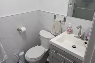 6976 SW 39th St, Davie, FL 33314 - Photo 8