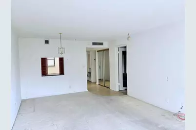 2314 S Cypress Bend Drive #Unit 614, Pompano Beach, FL 33069 - Photo 8