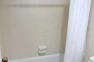 2314 S Cypress Bend Dr, Pompano Beach, FL 33069 - Photo 14