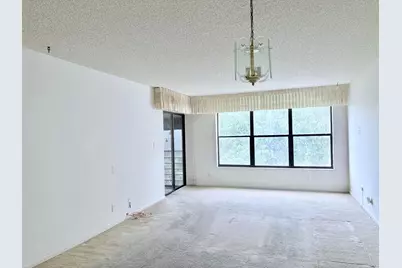 2314 S Cypress Bend Drive #Unit 614, Pompano Beach, FL 33069 - Photo 2
