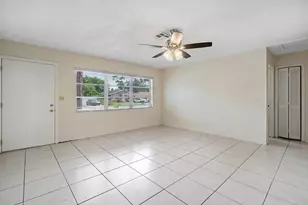 5854 Kumquat Rd, West Palm Beach, FL 33413 - Photo 4