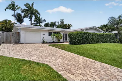 9971 Dogwood Avenue, Palm Beach Gardens, FL 33410 - Photo 1