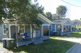 909 Ave B, Fort Pierce, FL 34950 - Photo 1