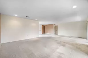 3 Stratford Dr E, Boynton Beach, FL 33436 - Photo 8