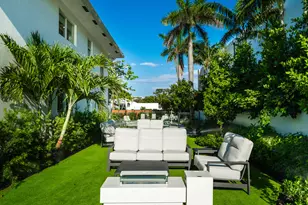 1075 Spanish River Rd, Boca Raton, FL 33432 - Photo 8
