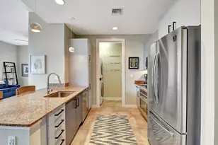 365 SE 6th Ave, Delray Beach, FL 33483 - Photo 8