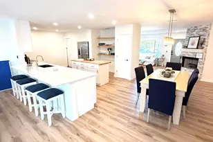 948 Canal Cir, Sebastian, FL 32958 - Photo 4