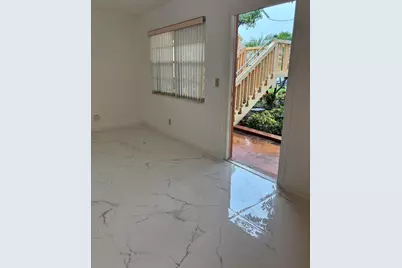 204 Salisbury I #204, West Palm Beach, FL 33417 - Photo 2