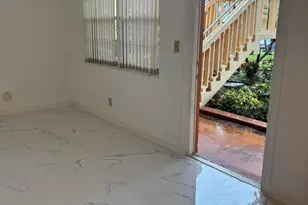 204 Salisbury I, West Palm Beach, FL 33417 - Photo 2