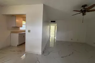 204 Salisbury I, West Palm Beach, FL 33417 - Photo 12