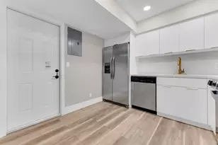 4281 NW 76th Ave, Davie, FL 33328 - Photo 8