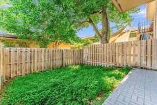4281 NW 76th Ave, Davie, FL 33328 - Photo 38