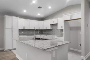 13990 Gorrion Ct, Fort Pierce, FL 34951 - Photo 4