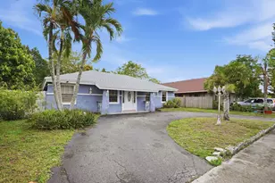 1301 SW 75th Ave, North Lauderdale, FL 33068 - Photo 30